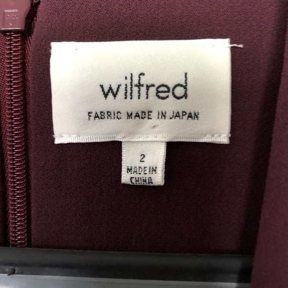 ARITZIA X WILFRED Montbrun Deep V Burgundy Dress Size 2 - Picture 4 of 8